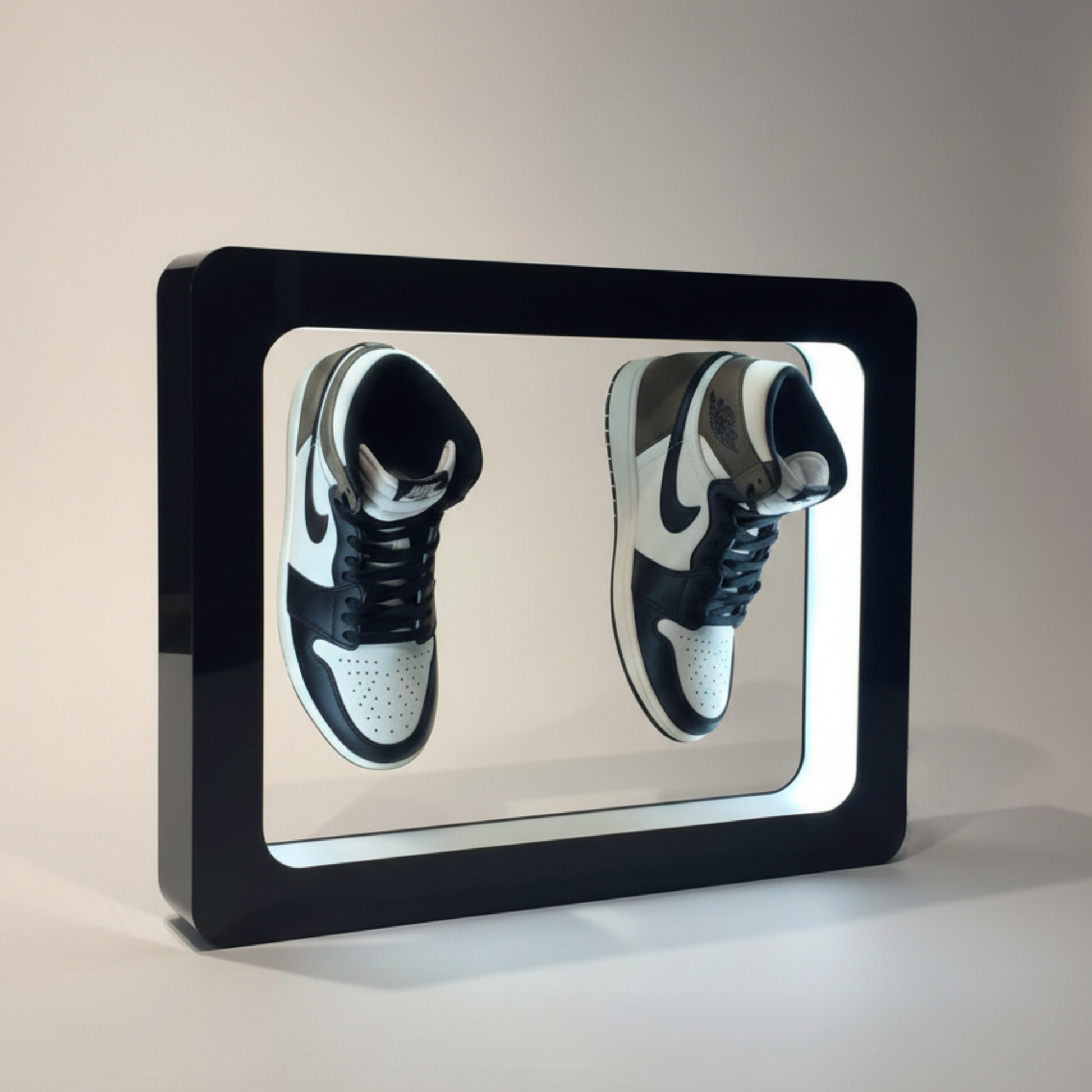 Rectangle Shape Twin Manyetik Levitasyon Sergileme Standı Siyah (Ayakkabı-Kulaklık-Figür)